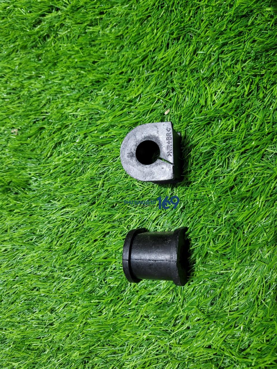 Cao su cân bằng Camry 2.4 Cao su cân bằng Camry 2.4