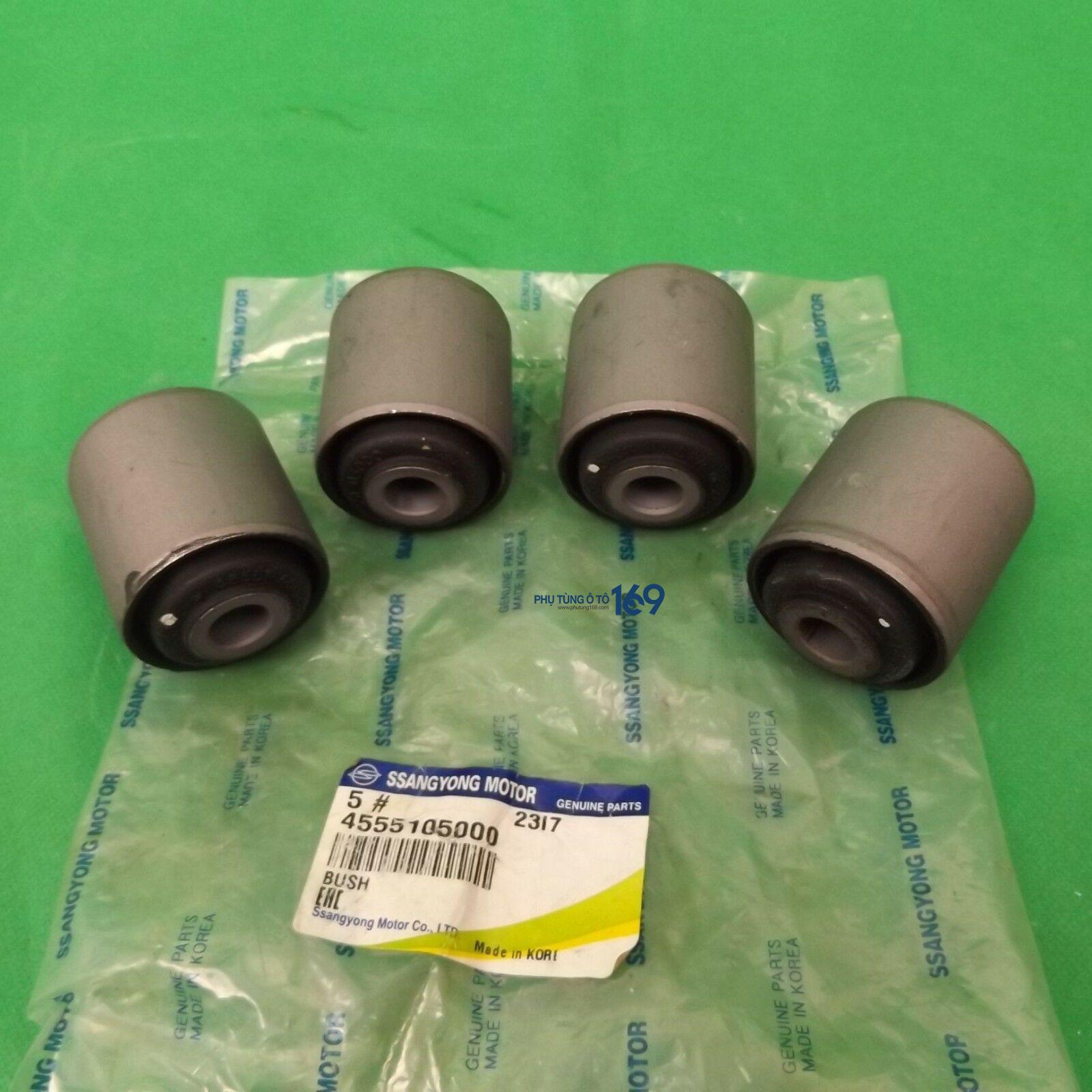 Cao su giằng dọc cầu sau Musso Cao su giằng dọc cầu sau Musso