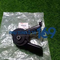 Chân máy sau Ertiga