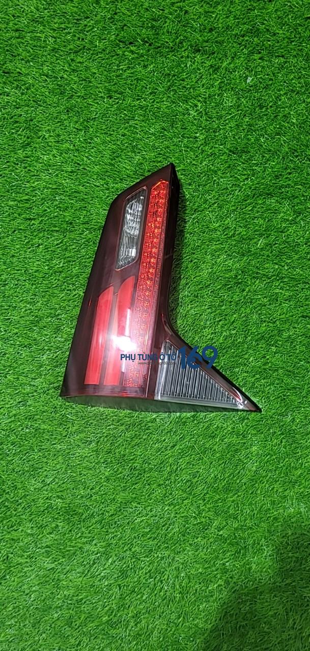 Đèn hậu miếng trong Honda HRV Đèn hậu miếng trong Honda HRV