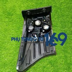 Đèn hậu ngoài Mux