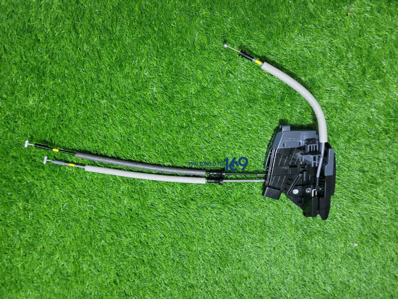 Khóa ngậm cửa sau trái Elantra Khóa ngậm cửa sau trái Elantra
