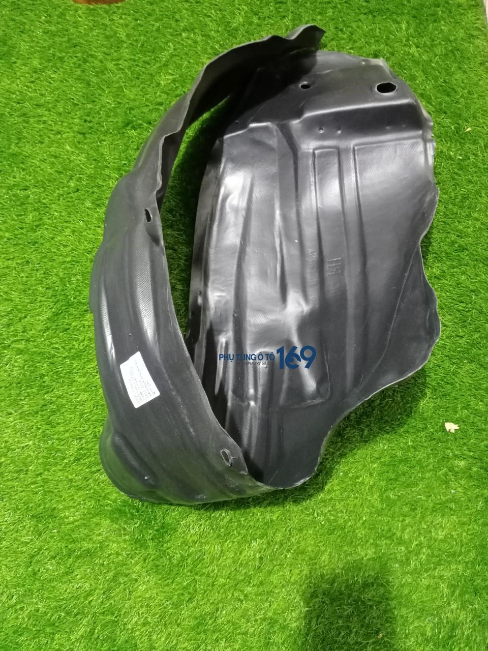 Lòng dè chắn bùn Fortuner Lòng dè chắn bùn Fortuner