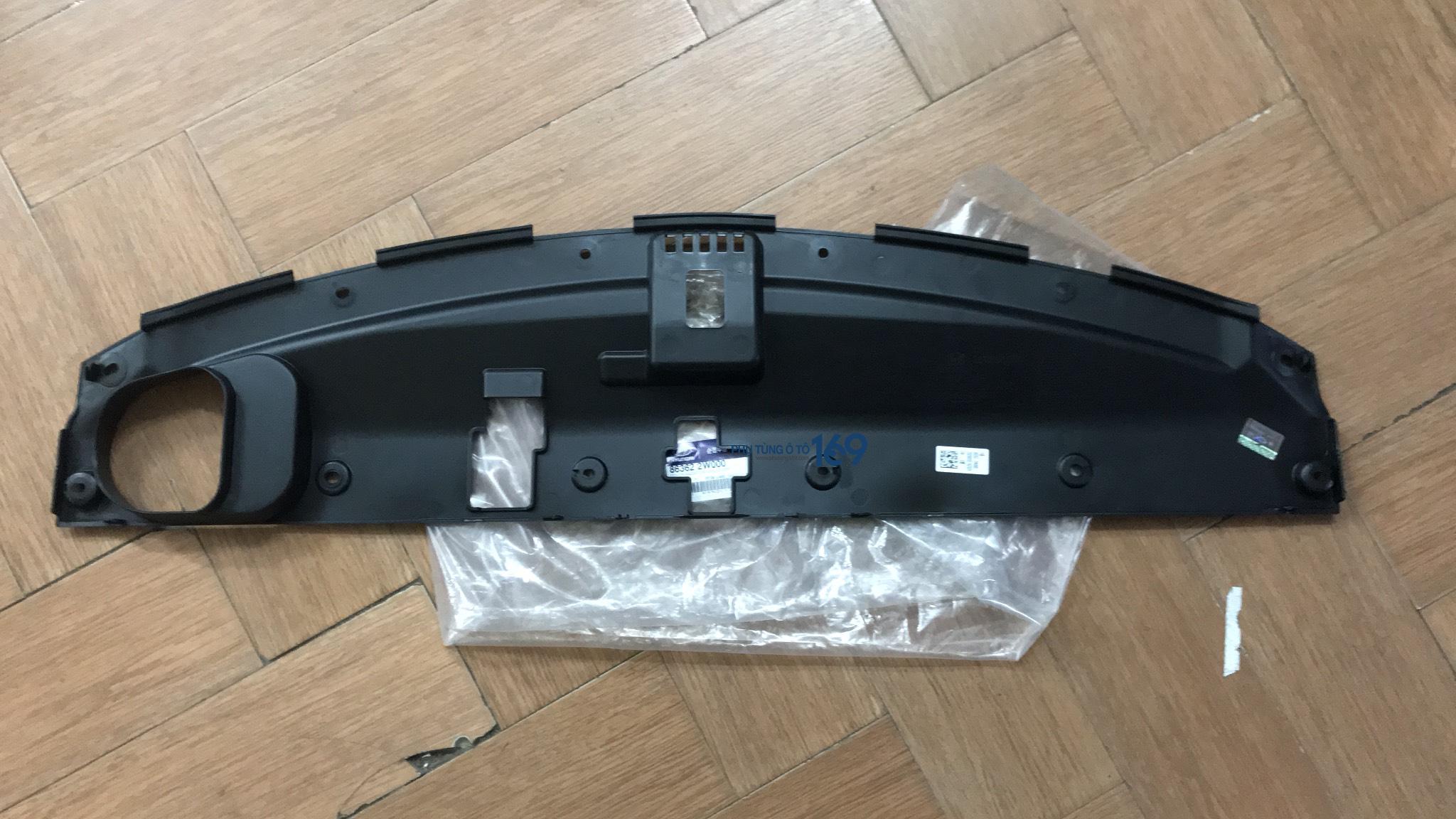 Ốp che khóa capo Santafe Ốp che khóa capo Santafe