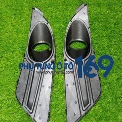 Ốp đèn gầm trái Focus