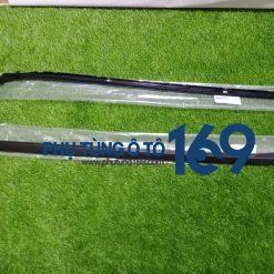 Ốp góc kính chắn gió I30