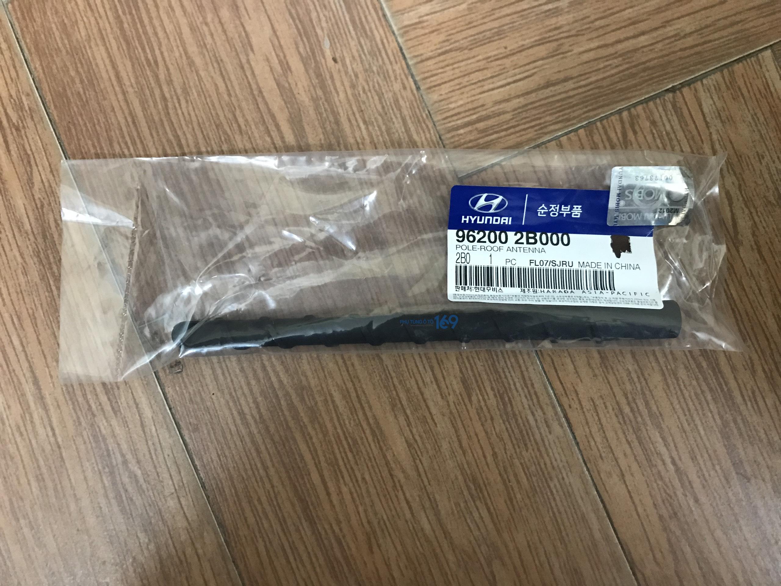 Cần ăng ten không đế Santafe Cần ăng ten không đế Santafe