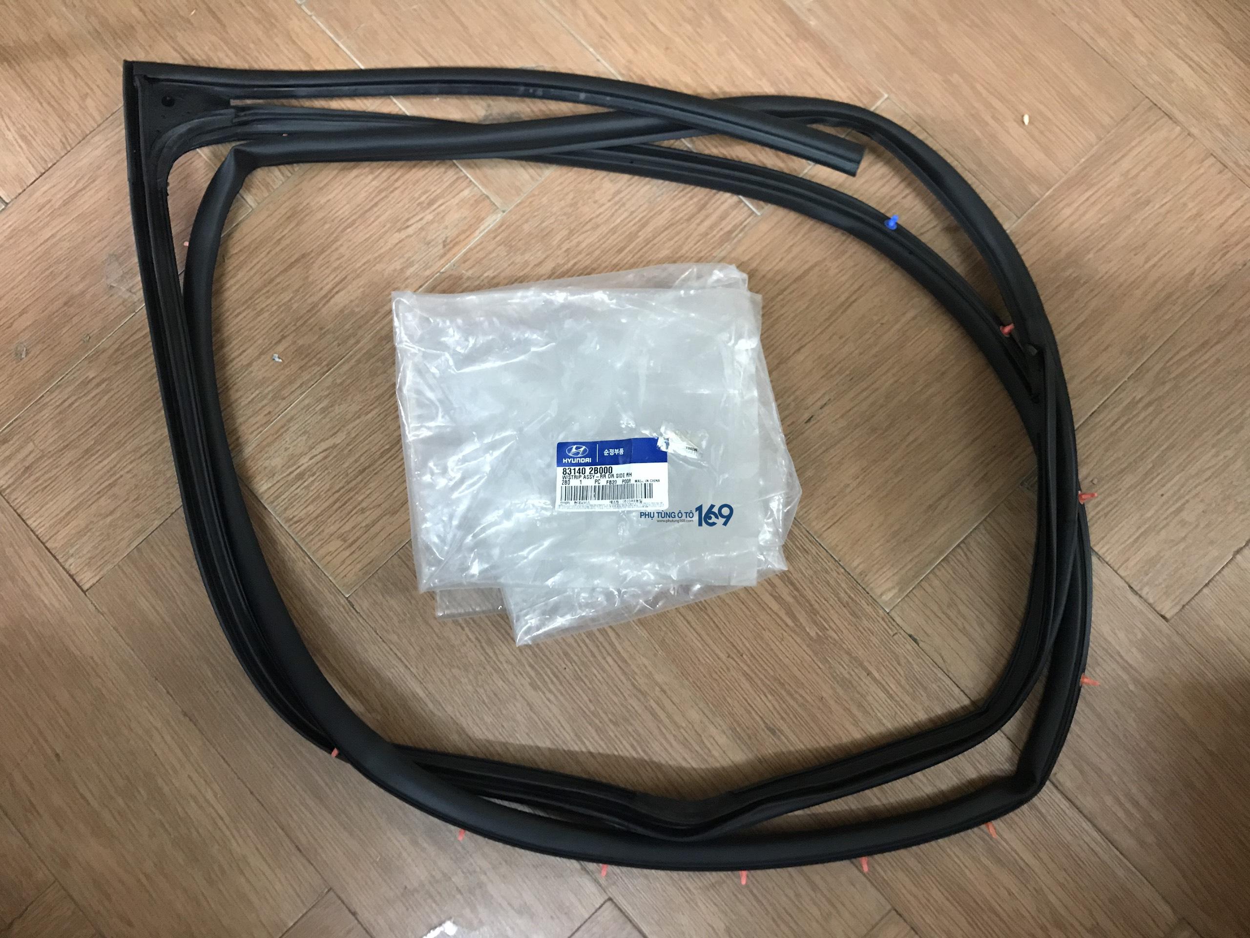 Gioăng cánh cửa Santafe Gioăng cánh cửa Santafe