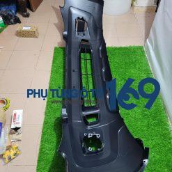 Ba đờ xốc trước Ranger