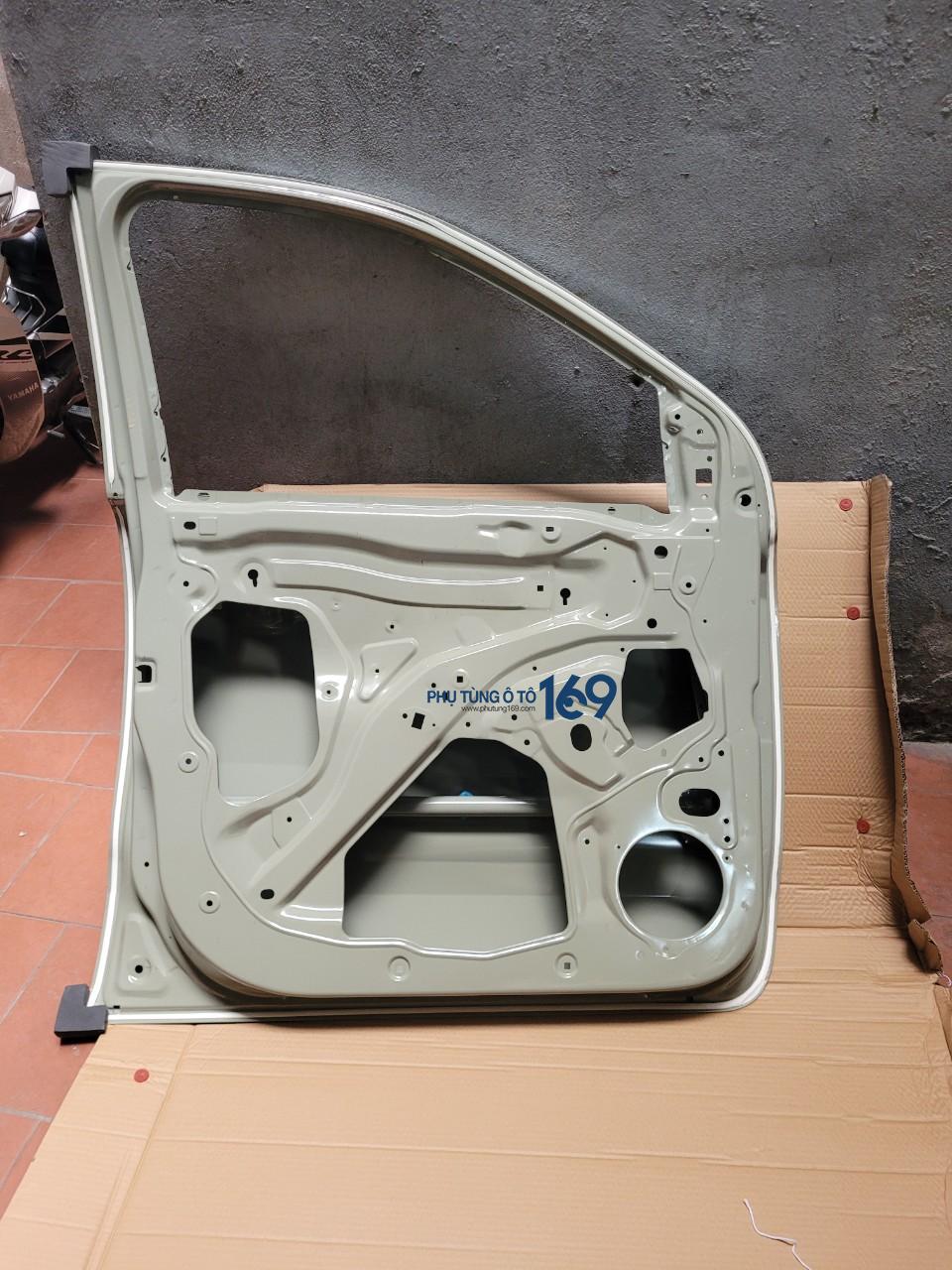 Cánh cửa trước lái Ranger Cánh cửa trước lái Ranger