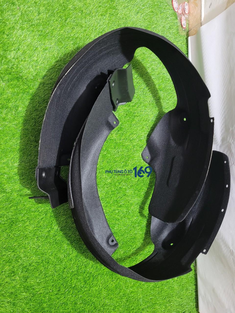 Chắn bùn cua lốp sau trái Rondo Chắn bùn cua lốp sau trái Rondo