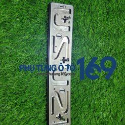 Chữ Isuzu trên calang Dmax