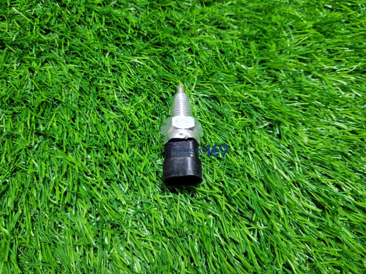 Công tắc báo lùi Aveo Công tắc báo lùi Aveo