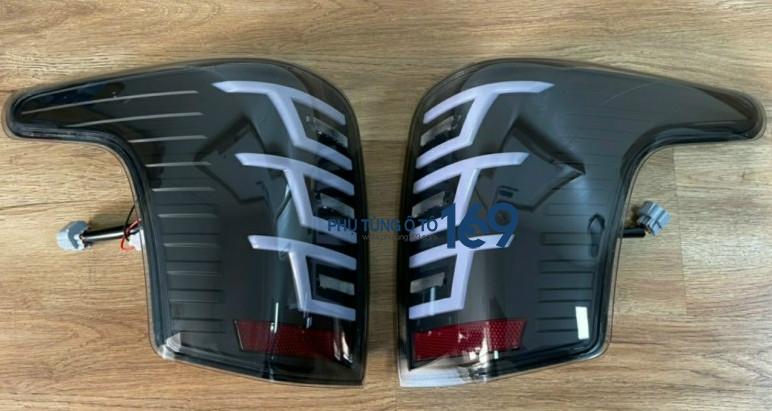Đèn hậu độ Triton Đèn hậu độ Triton