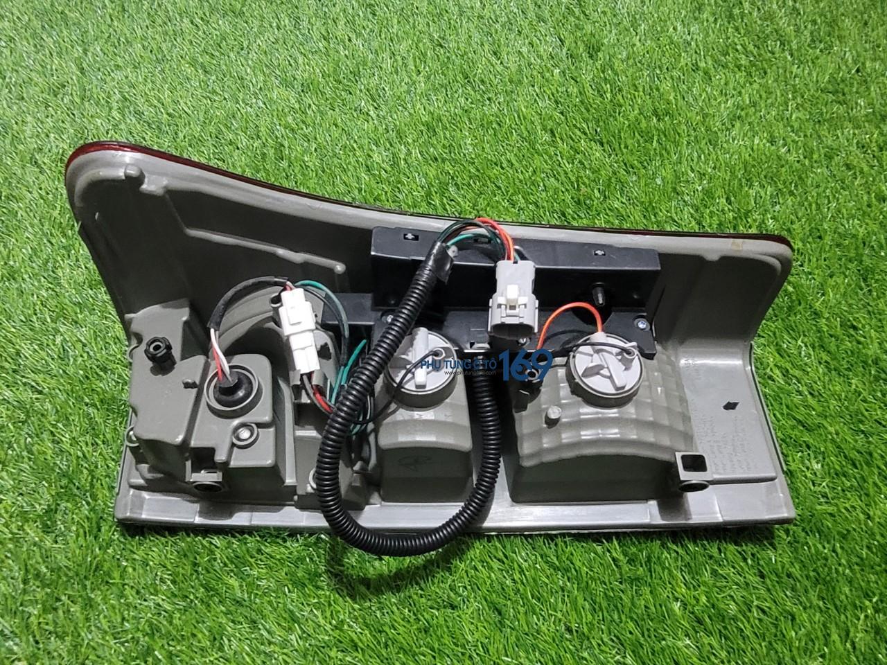 Đèn hậu trái Dmax Đèn hậu trái Dmax