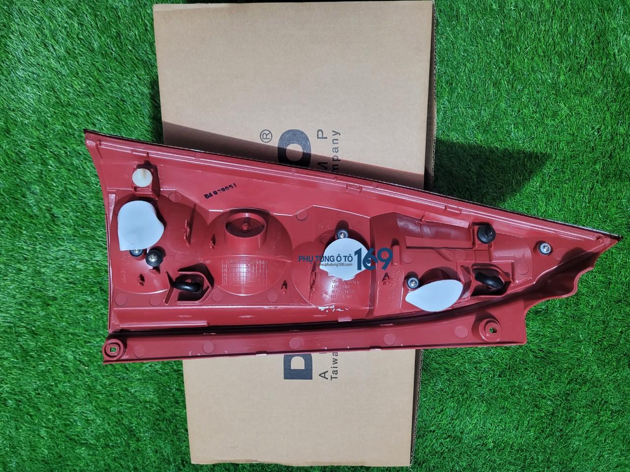 Đèn hậu phải Premacy Đèn hậu phải Premacy