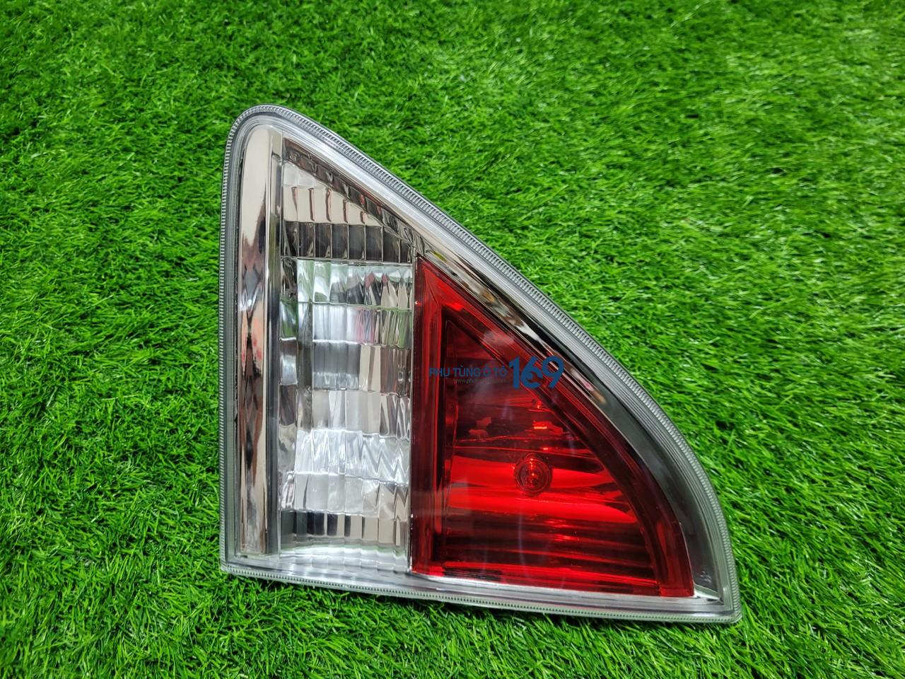 Đèn hậu trong phải Bt50 Đèn hậu trong phải Bt50