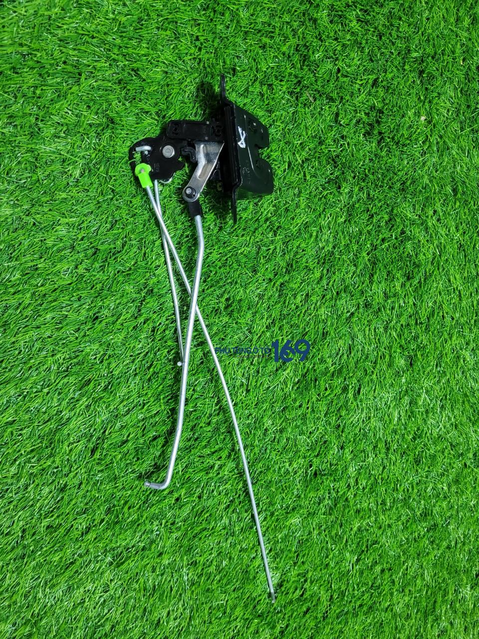 Khóa ngậm cốp hậu Morning Khóa ngậm cốp hậu Morning