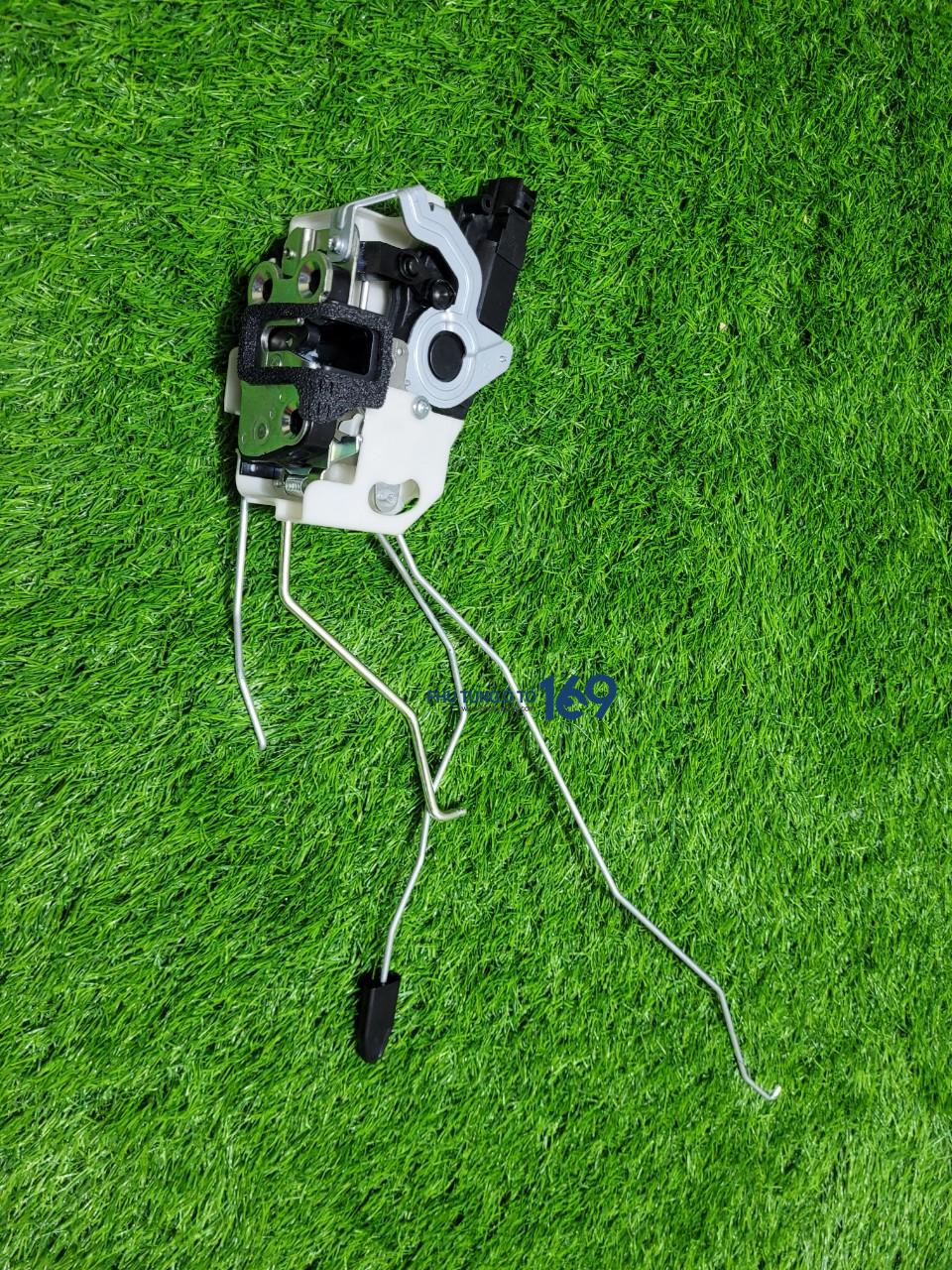 Khóa ngậm cửa trước Morning Khóa ngậm cửa trước Morning