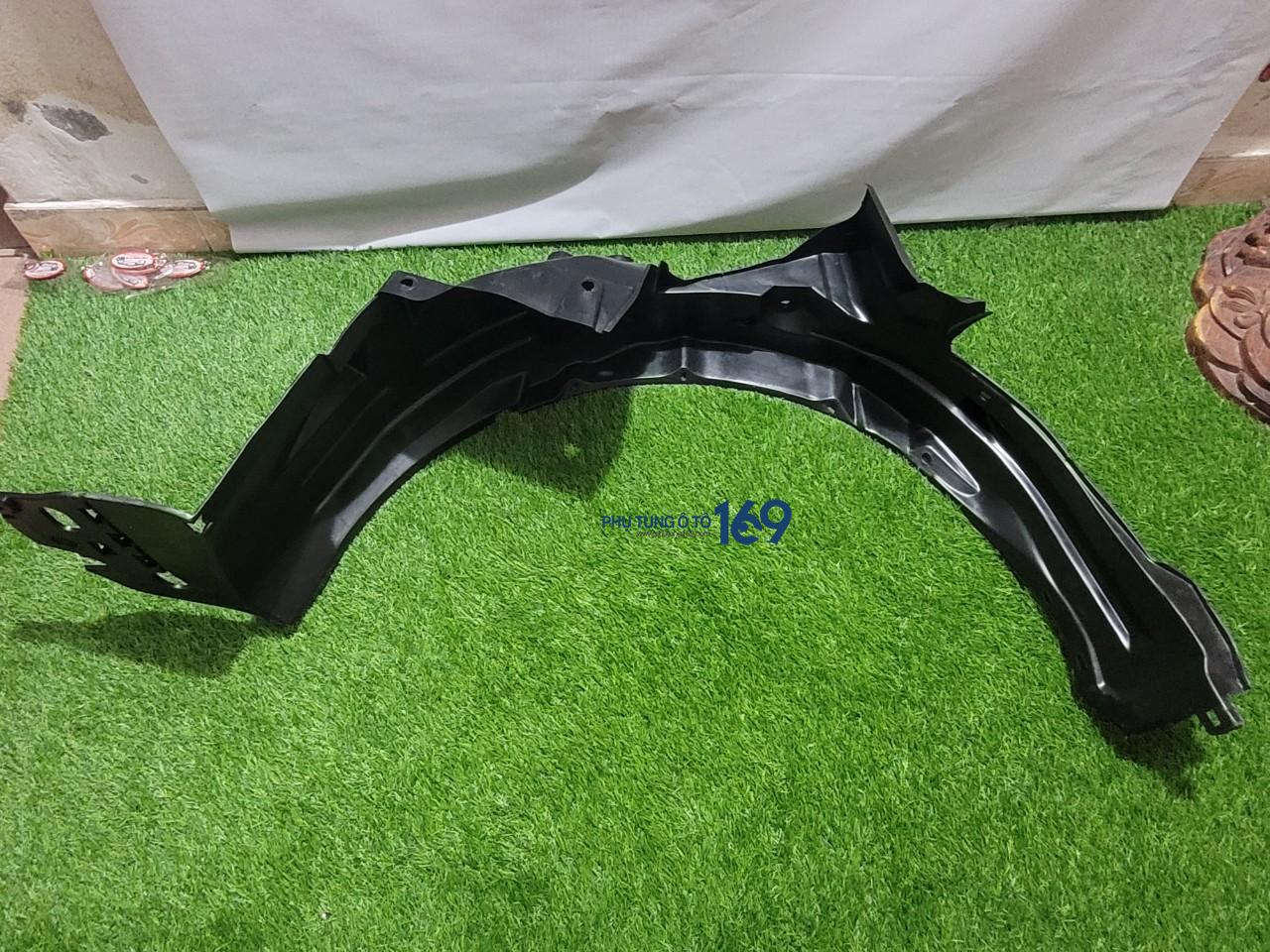 Lòng dè chắn bùn phải City Lòng dè chắn bùn phải City