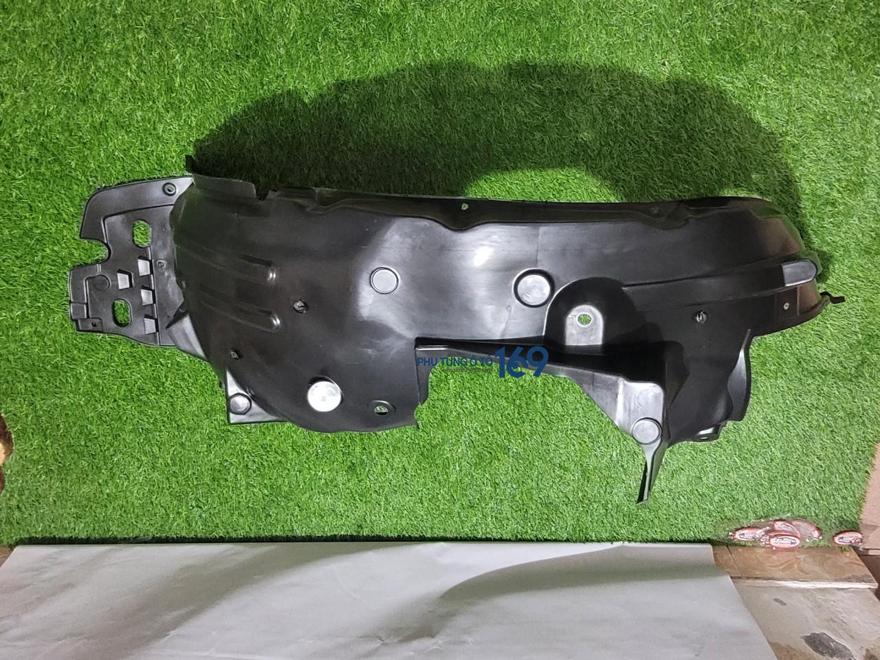 Lòng dè chắn bùn phải City Lòng dè chắn bùn phải City