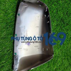 Ốp gương chiếu hậu Everest