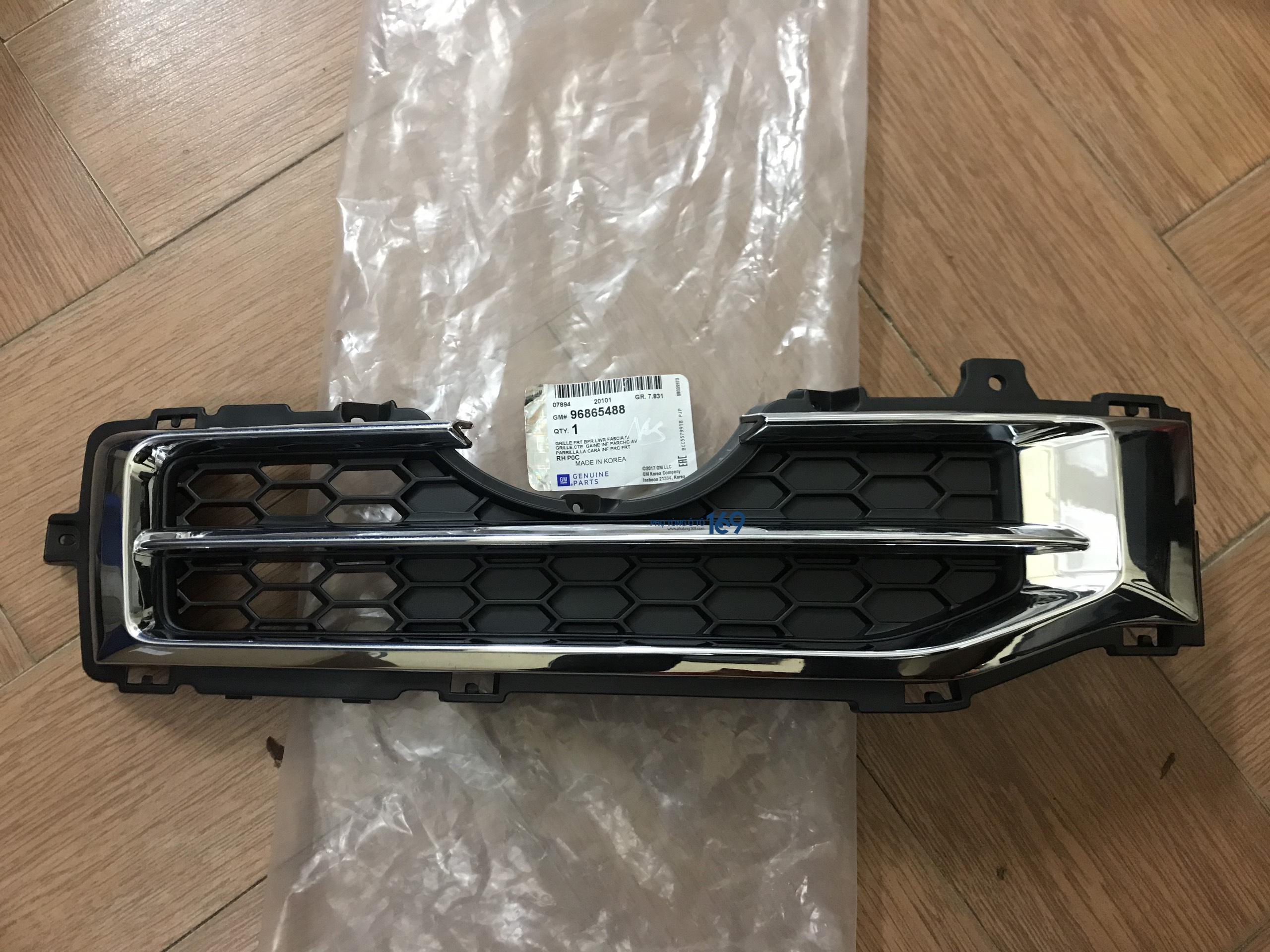 Ốp đèn gầm Captiva Ốp đèn gầm Captiva