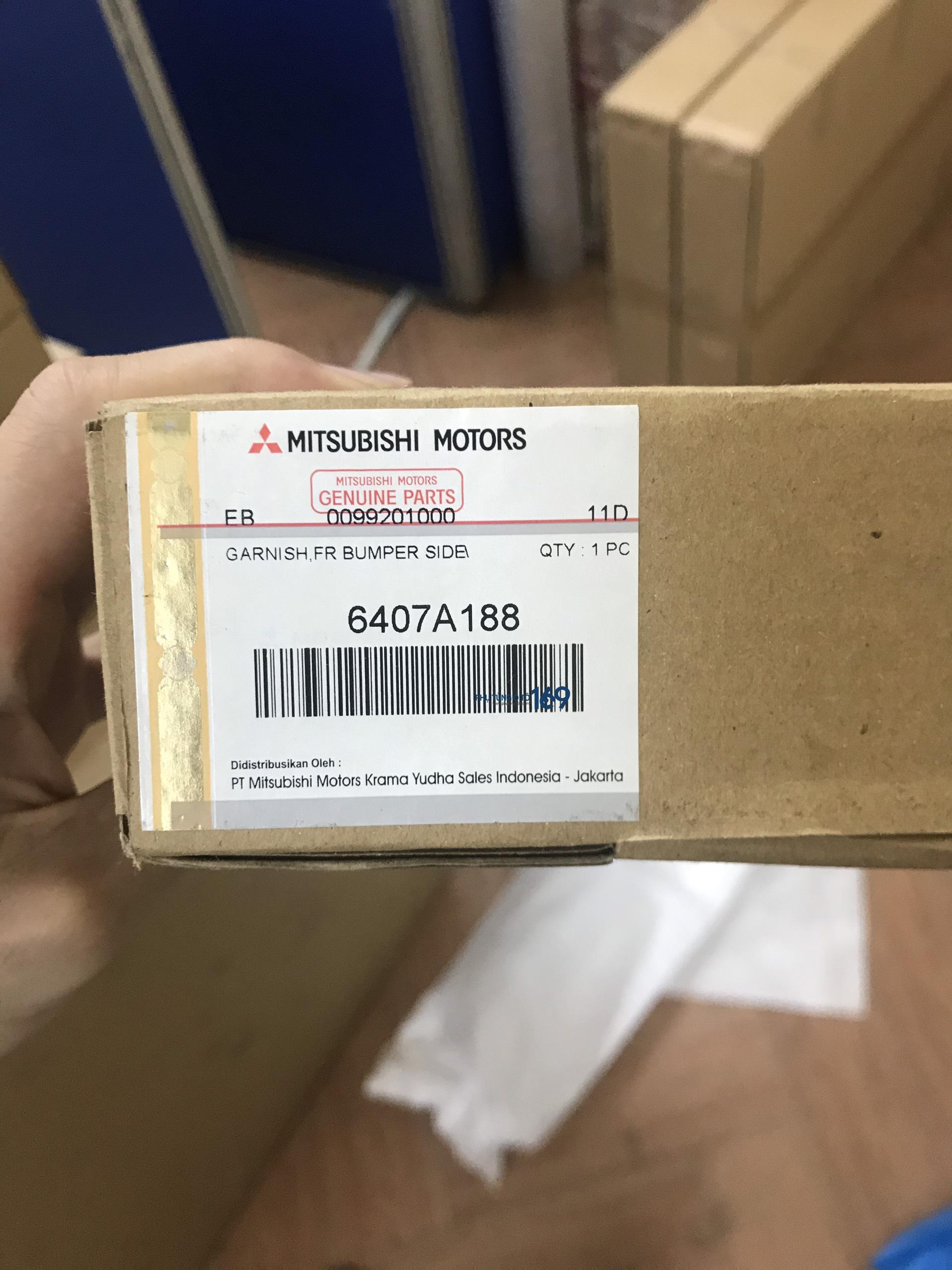 Nẹp mạ cản trước Xpander Nẹp mạ cản trước Xpander