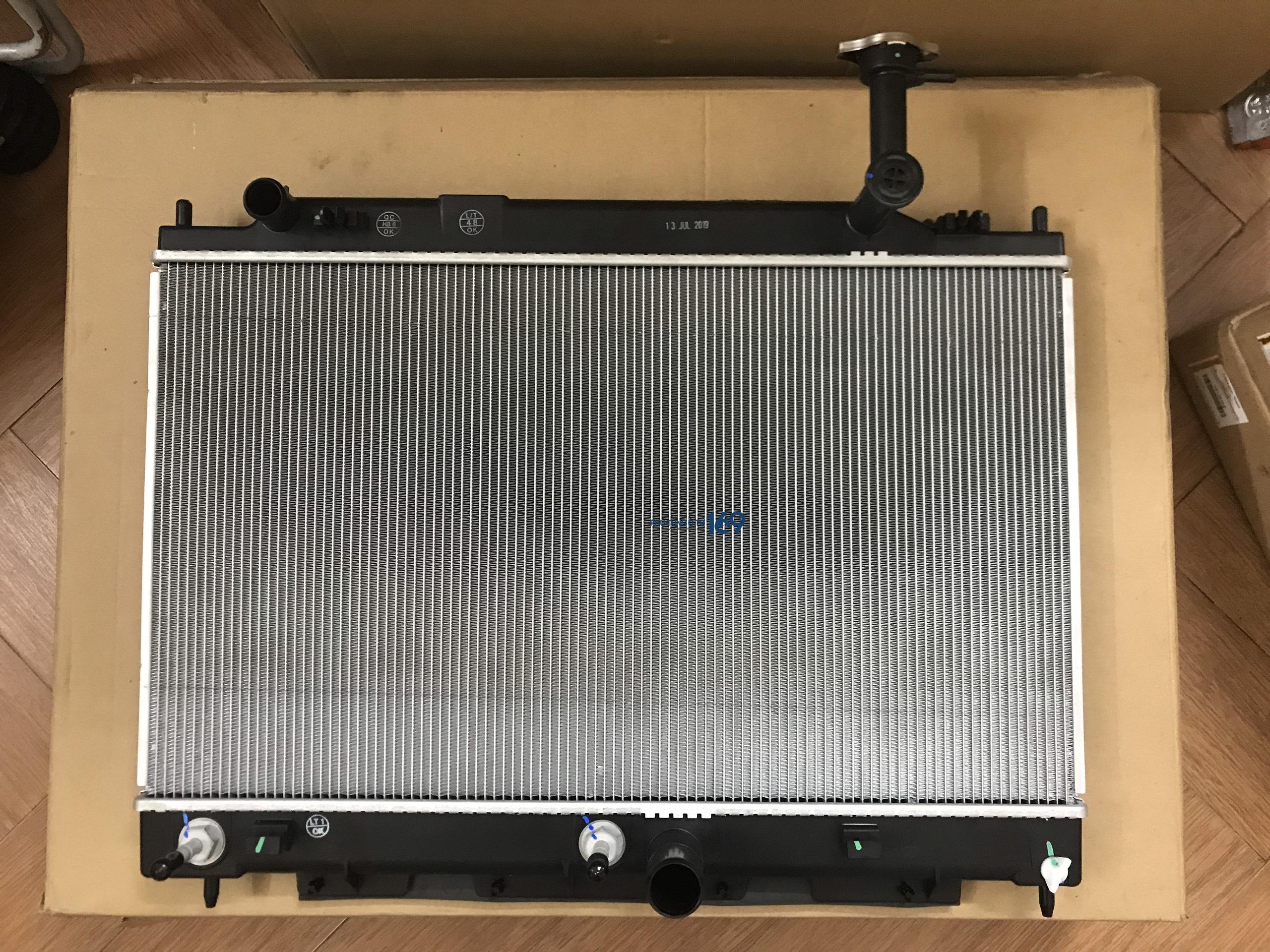 Két nước Xpander Két nước Xpander