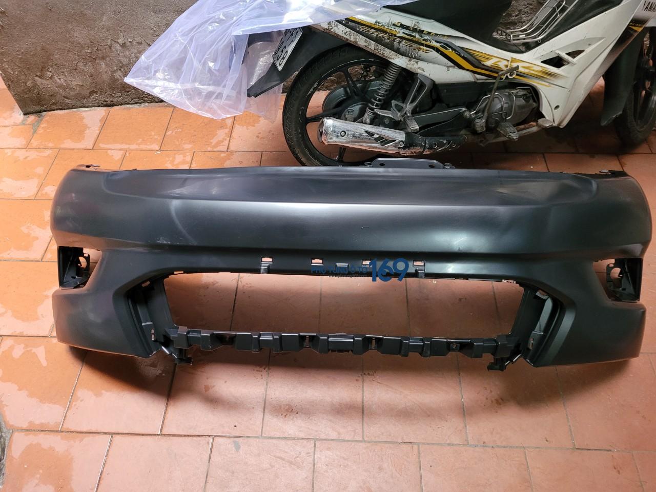 Ba đờ xốc trước Innova Ba đờ xốc trước Innova