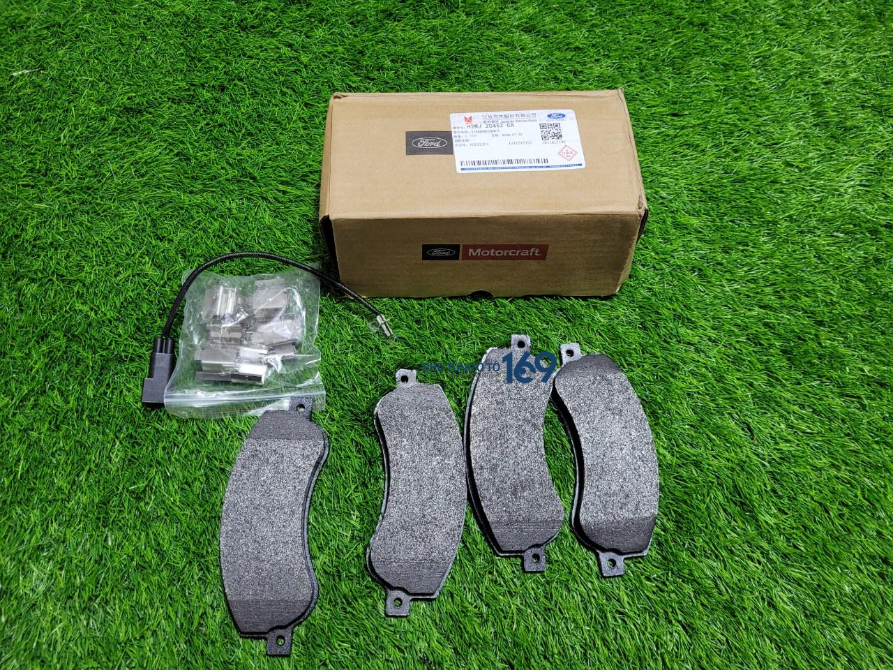 Bố thắng trước Transit Bố thắng trước Transit