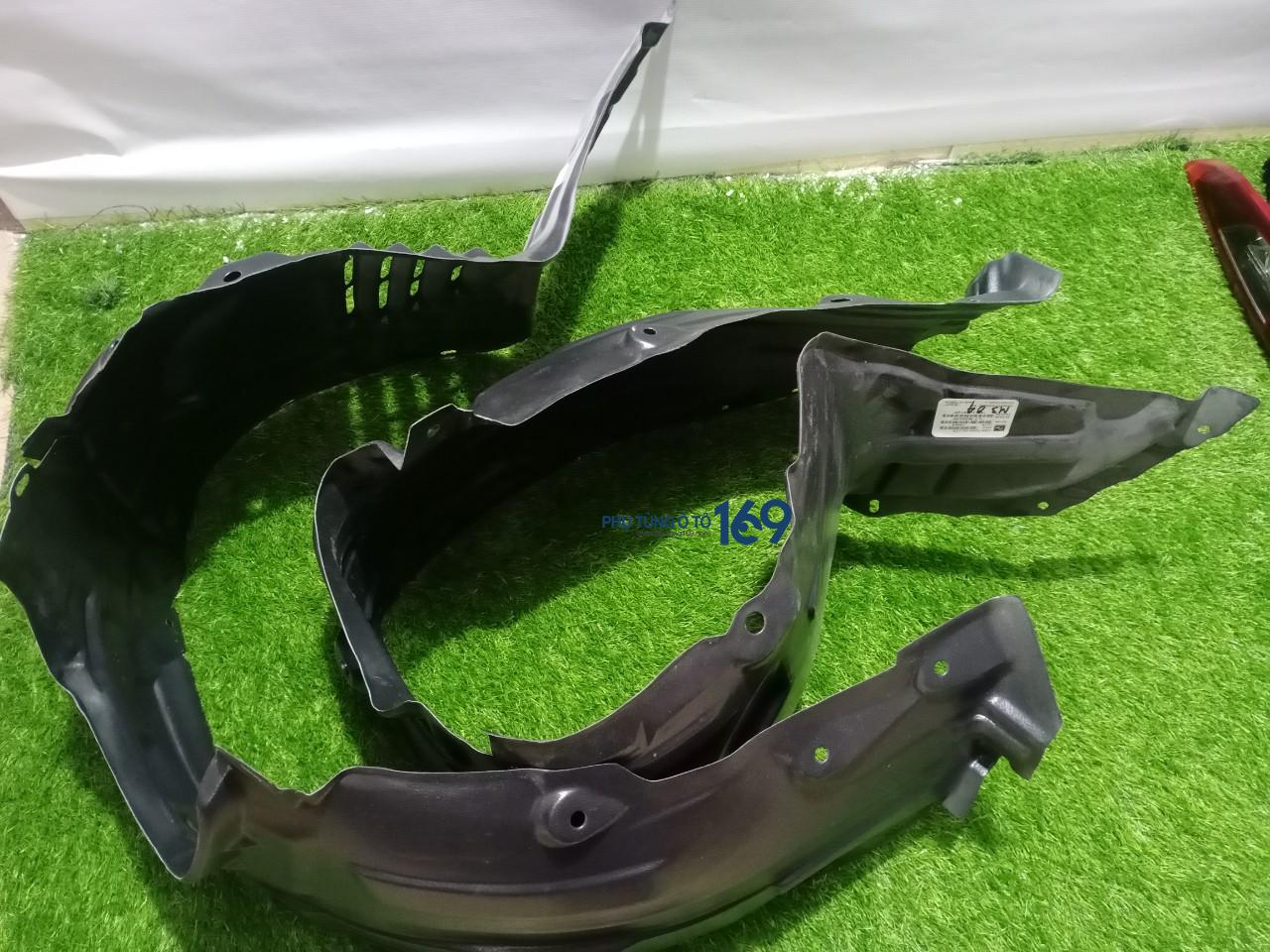 Chắn bùn lòng dè Mazda 3 Chắn bùn lòng dè Mazda 3