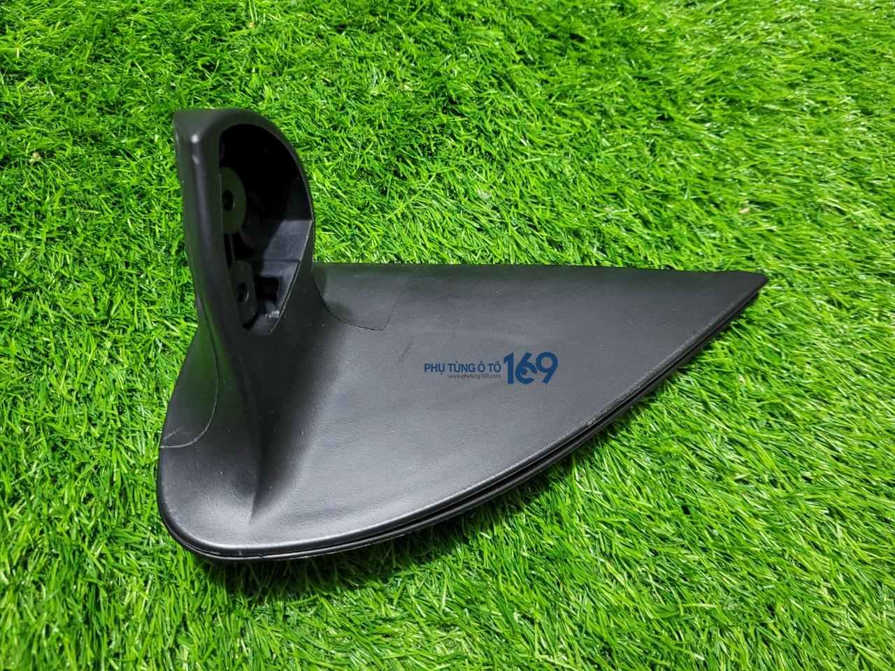 Chân gương phải Hilux Chân gương phải Hilux