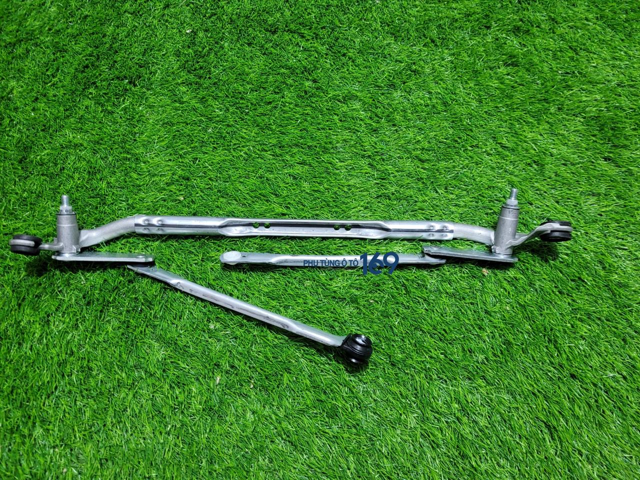 Cơ cấu gạt mưa Innova Cơ cấu gạt mưa Innova