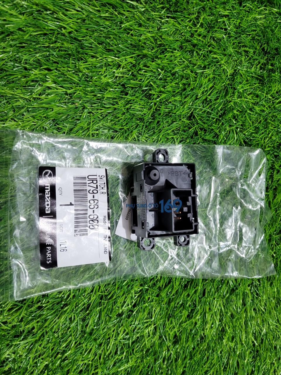 Công tắc chỉnh gương Everest Công tắc chỉnh gương Everest