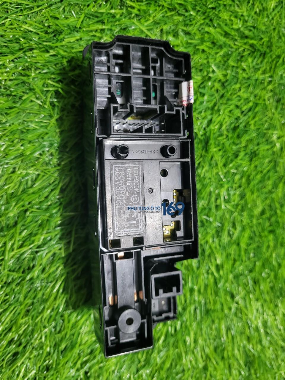 Công tắc lên kính tổng Mirage Công tắc lên kính tổng Mirage