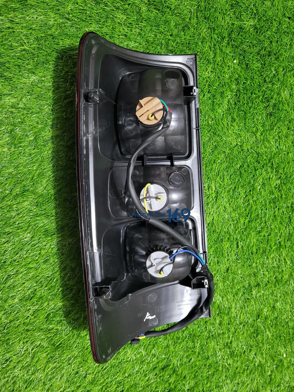 Đèn hậu phụ Colorado Không led Đèn hậu phụ Colorado Không led