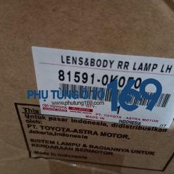 Đèn hậu ngoài phải Innova