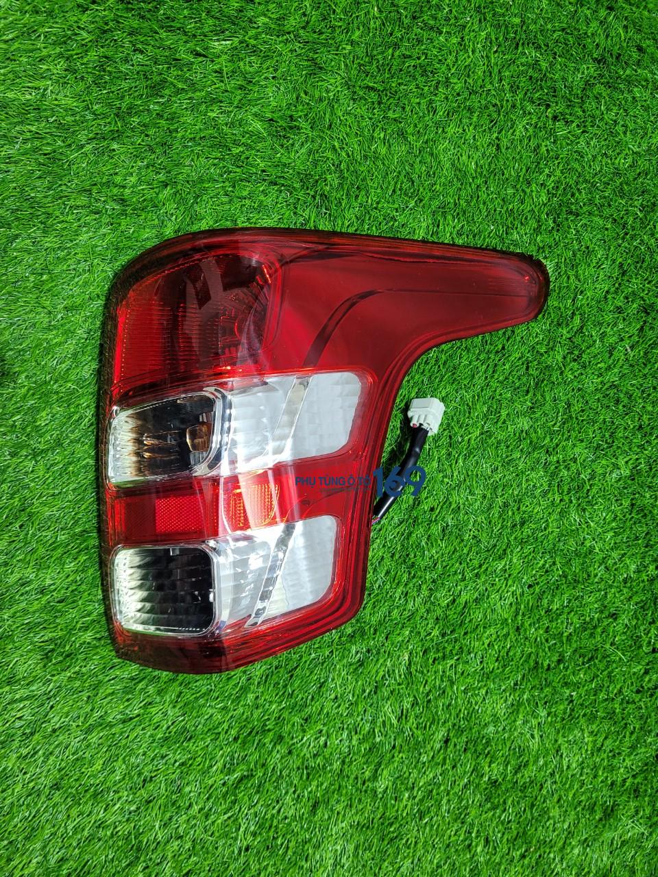 Đèn hậu phải Triton Đèn hậu phải Triton