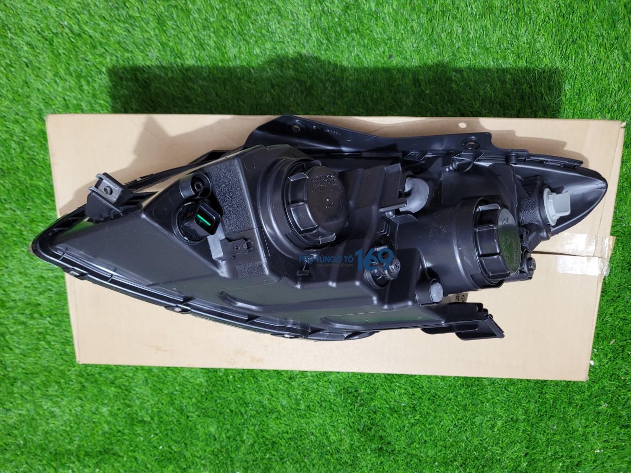 Đèn pha I30 lòng trắng Đèn pha I30 lòng trắng