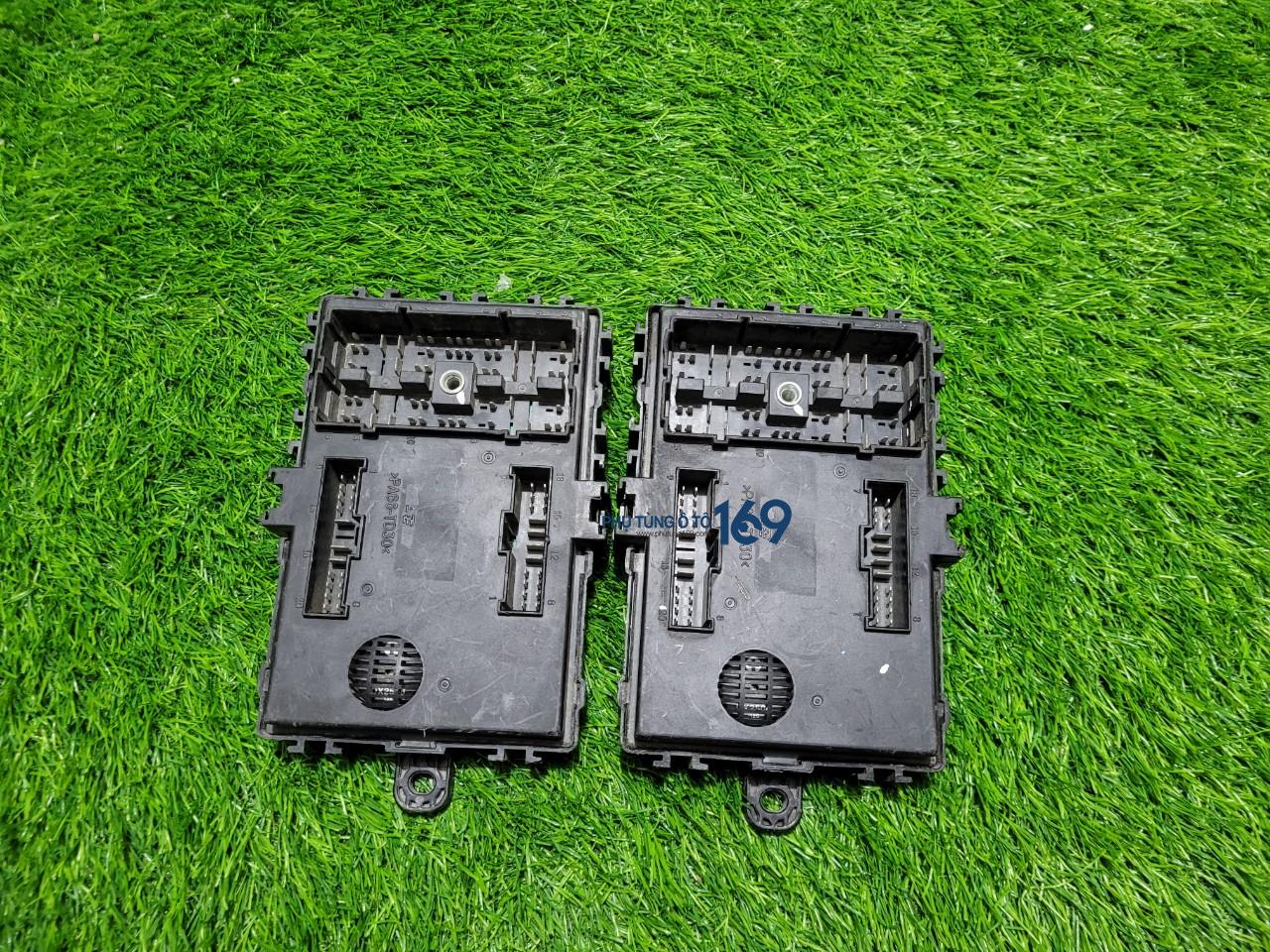 Hộp cầu trì Gentra Hộp cầu trì Gentra