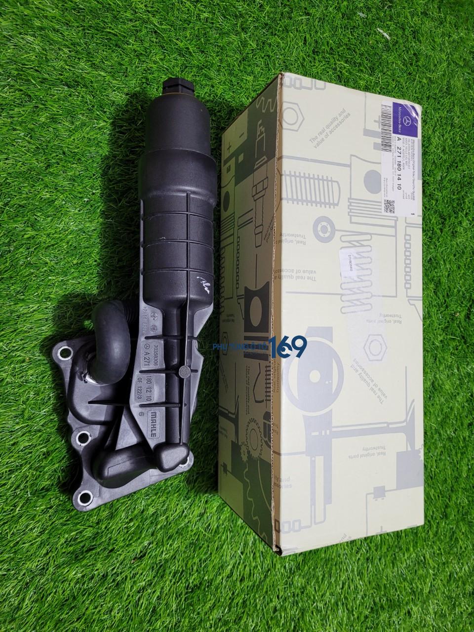 Két làm mát dầu Mercedes C250 Két làm mát dầu Mercedes C250