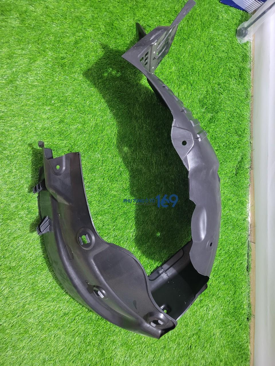 Lòng dè chắn bùn trước Sorento Lòng dè chắn bùn trước Sorento