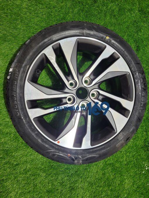 Lốp Kia Rondo 225/45/R17