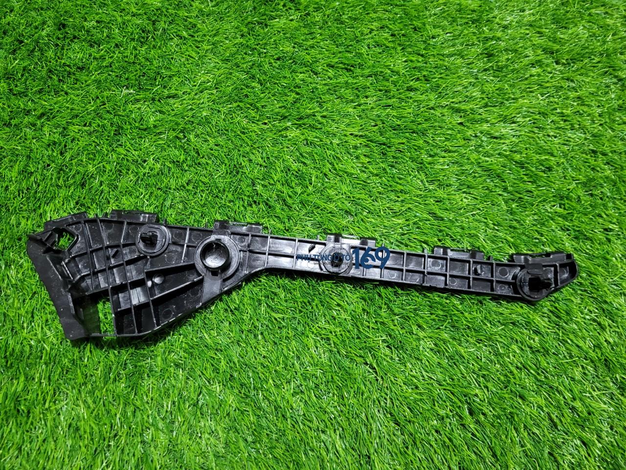 Phe cài cản Vios Phe cài cản Vios