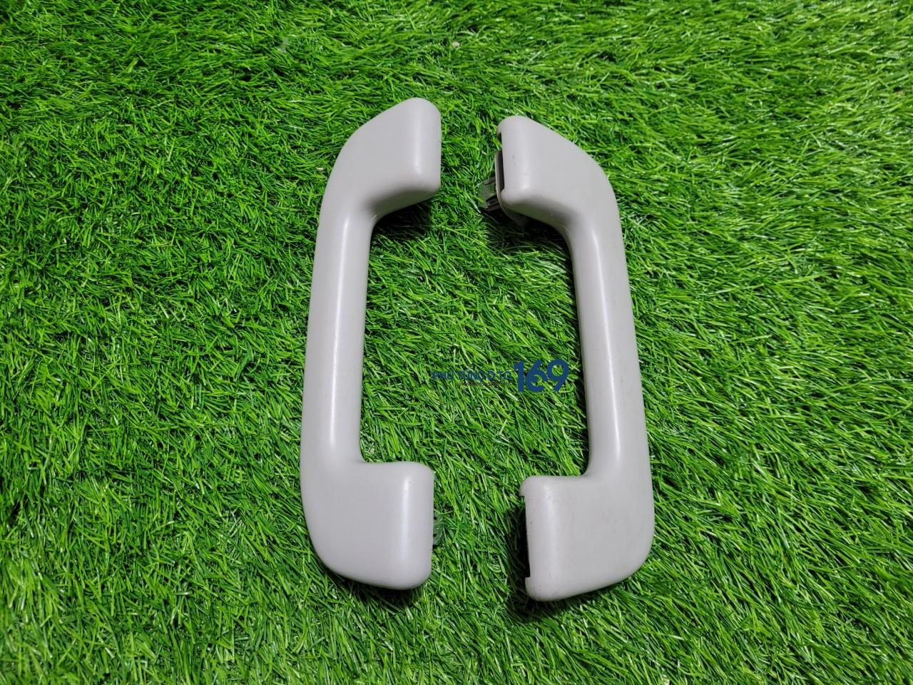 Tay vịn trần phải Vios Tay vịn trần phải Vios