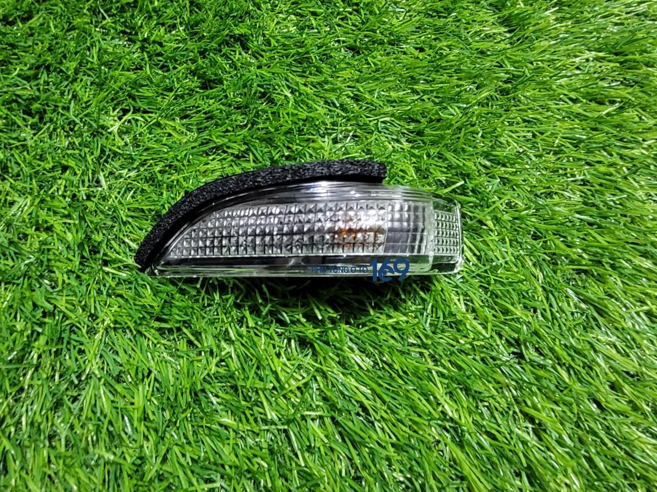 Xi nhan gương Altis Xi nhan gương Altis