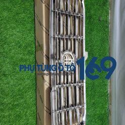 Mặt ga lăng Land Cruiser