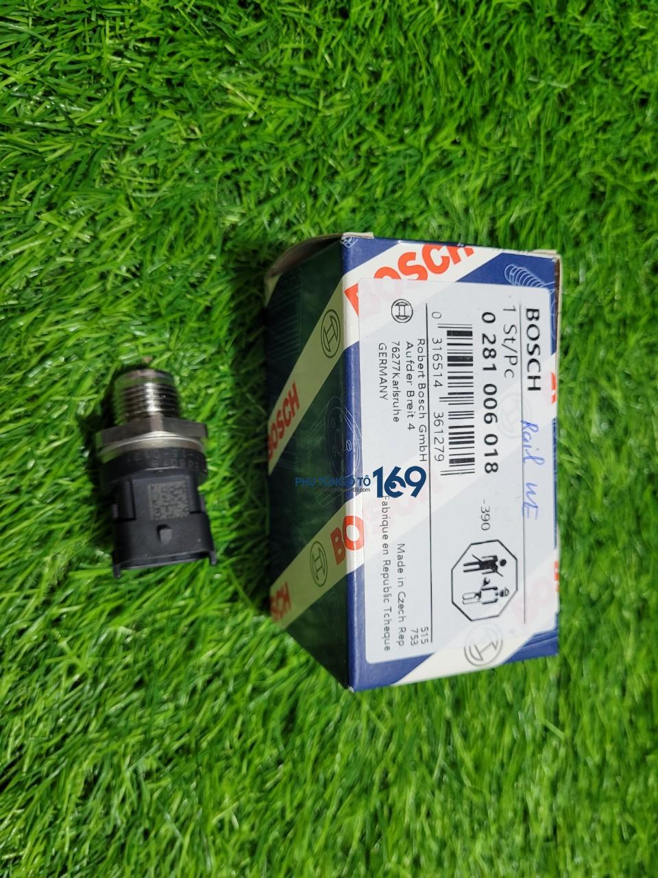 Van đầu ống rail Bt50 Van đầu ống rail Bt50