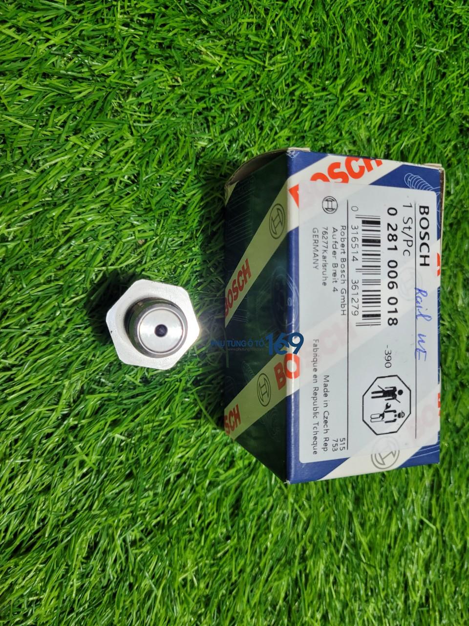 Van đầu ống rail Bt50 Van đầu ống rail Bt50